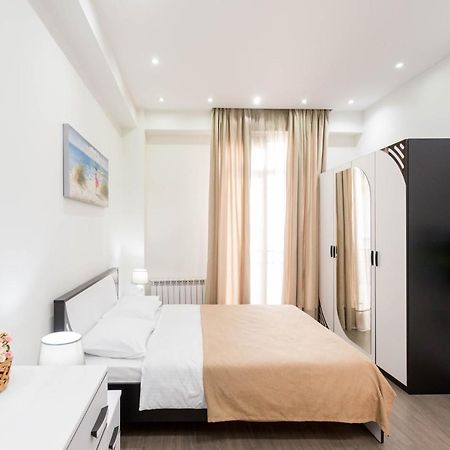 Apartment In The City Center Lll Tbilisi Luaran gambar